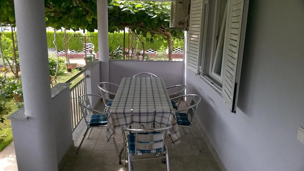 Apartment Saric Sukošan