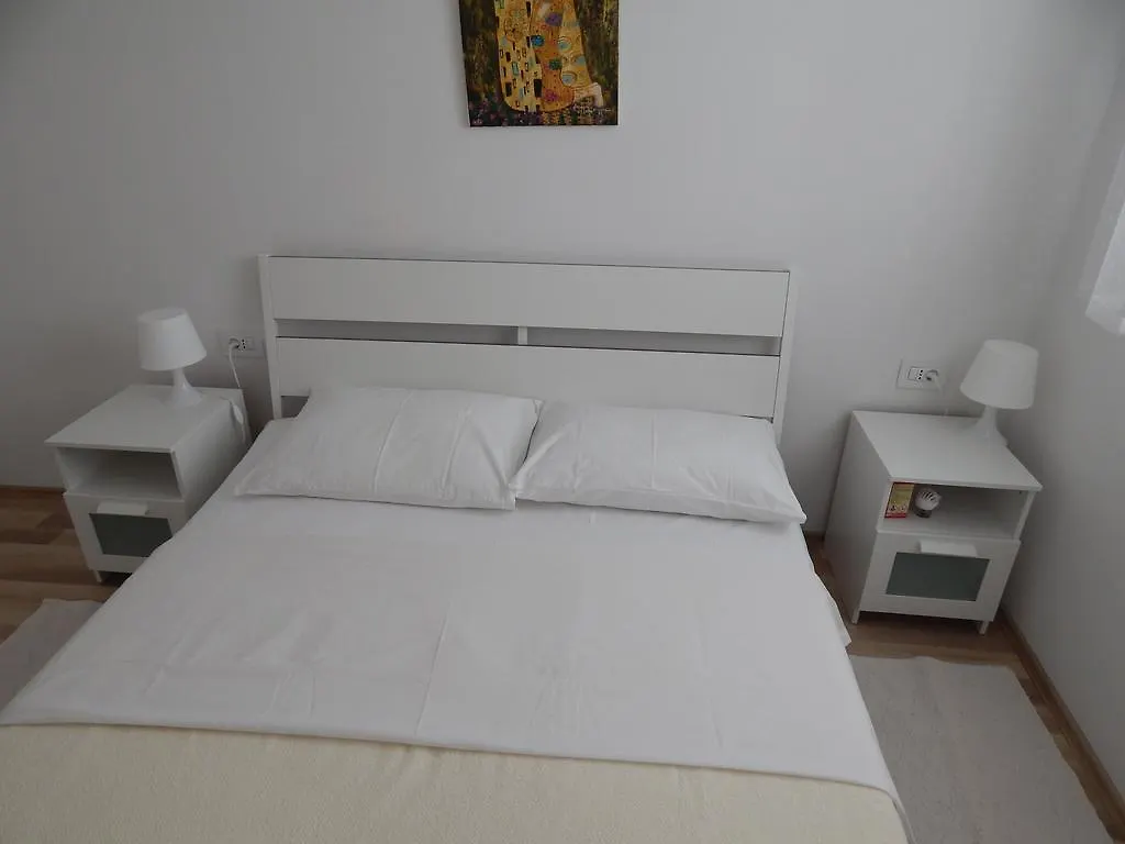 Apartment Saric Sukošan Kroatien