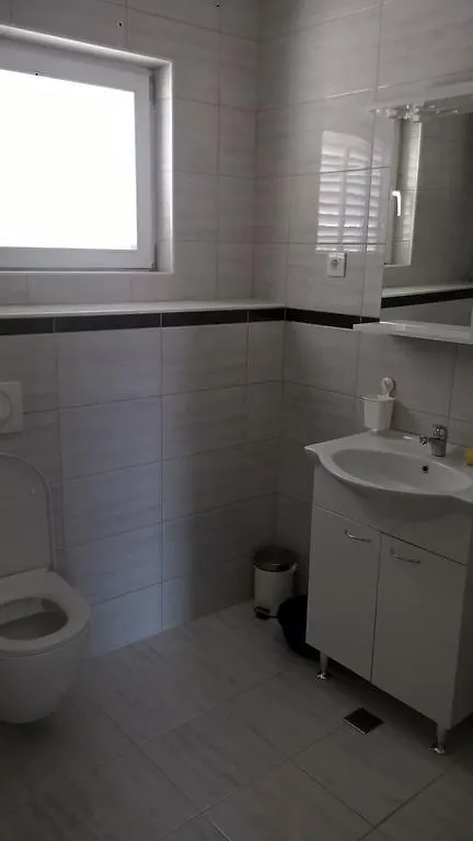 Apartment Saric Sukošan